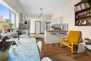 Photo 16- click for photo gallery